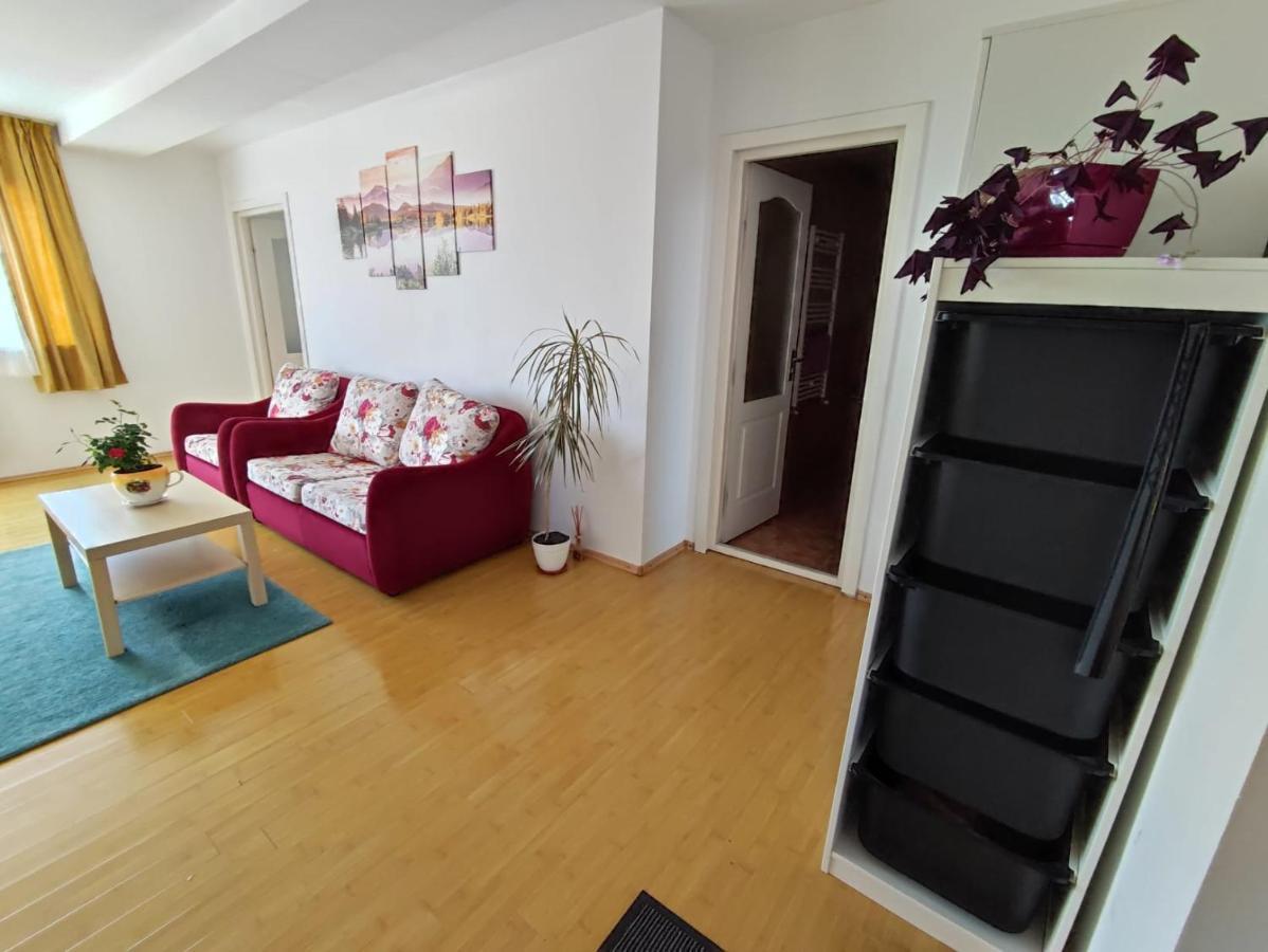 M K L Studio Alba Iulia Eksteriør bilde