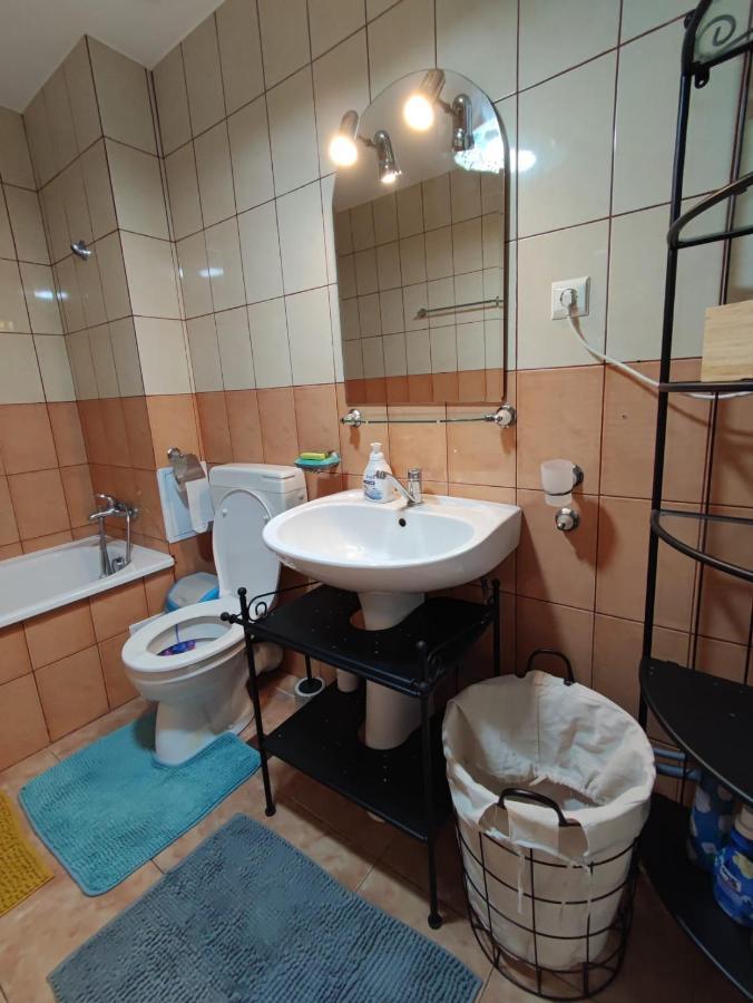 M K L Studio Alba Iulia Eksteriør bilde