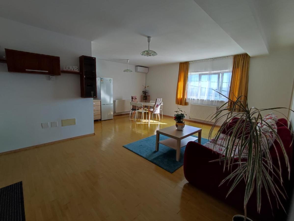 M K L Studio Alba Iulia Eksteriør bilde